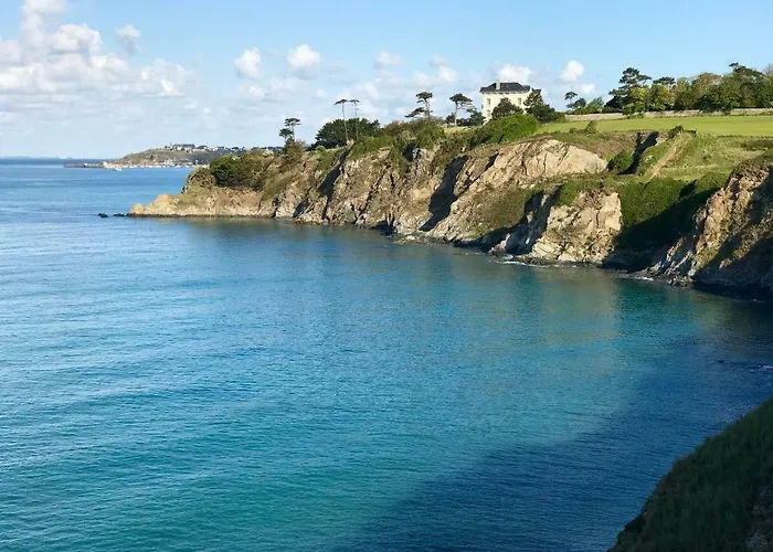 - Le Downtown 1 A 6 Personnes Aparthotel Bréhal