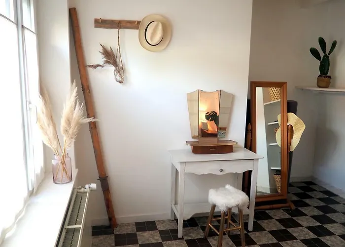 - Le Downtown 1 A 6 Personnes Aparthotel Bréhal