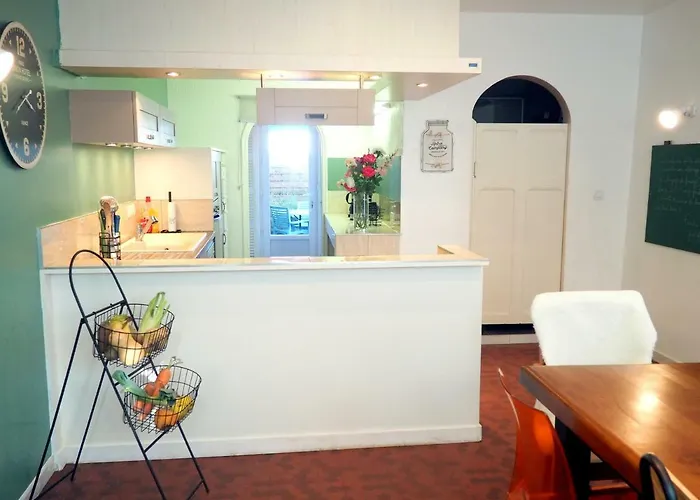 - Le Downtown 1 A 6 Personnes Aparthotel 4*